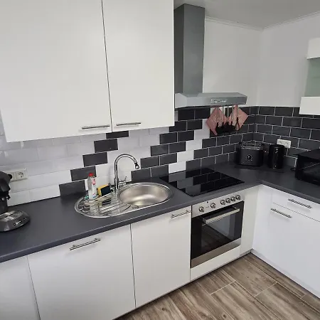 Ferienwohnung Akay Apartment Langenlonsheim