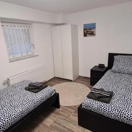 Апартаменты Ferienwohnung Akay Langenlonsheim